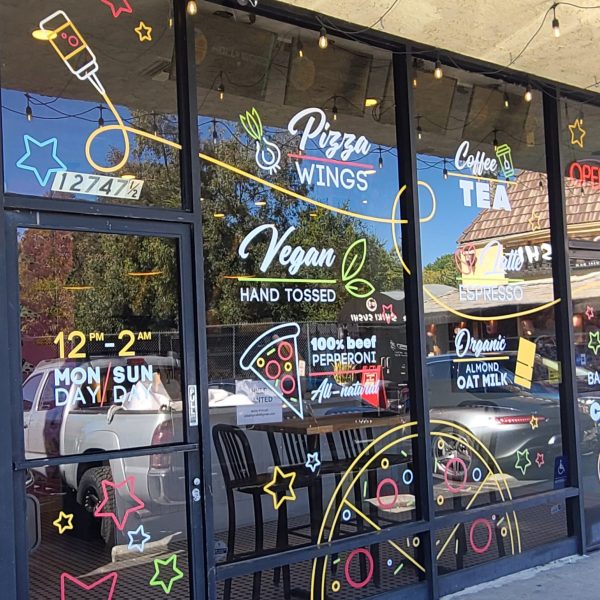 Window-decals_Hollywood-Restaurants_Studio-City2